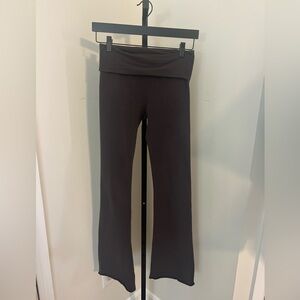 SKIMS fold over Brown Yoga Pants size xs